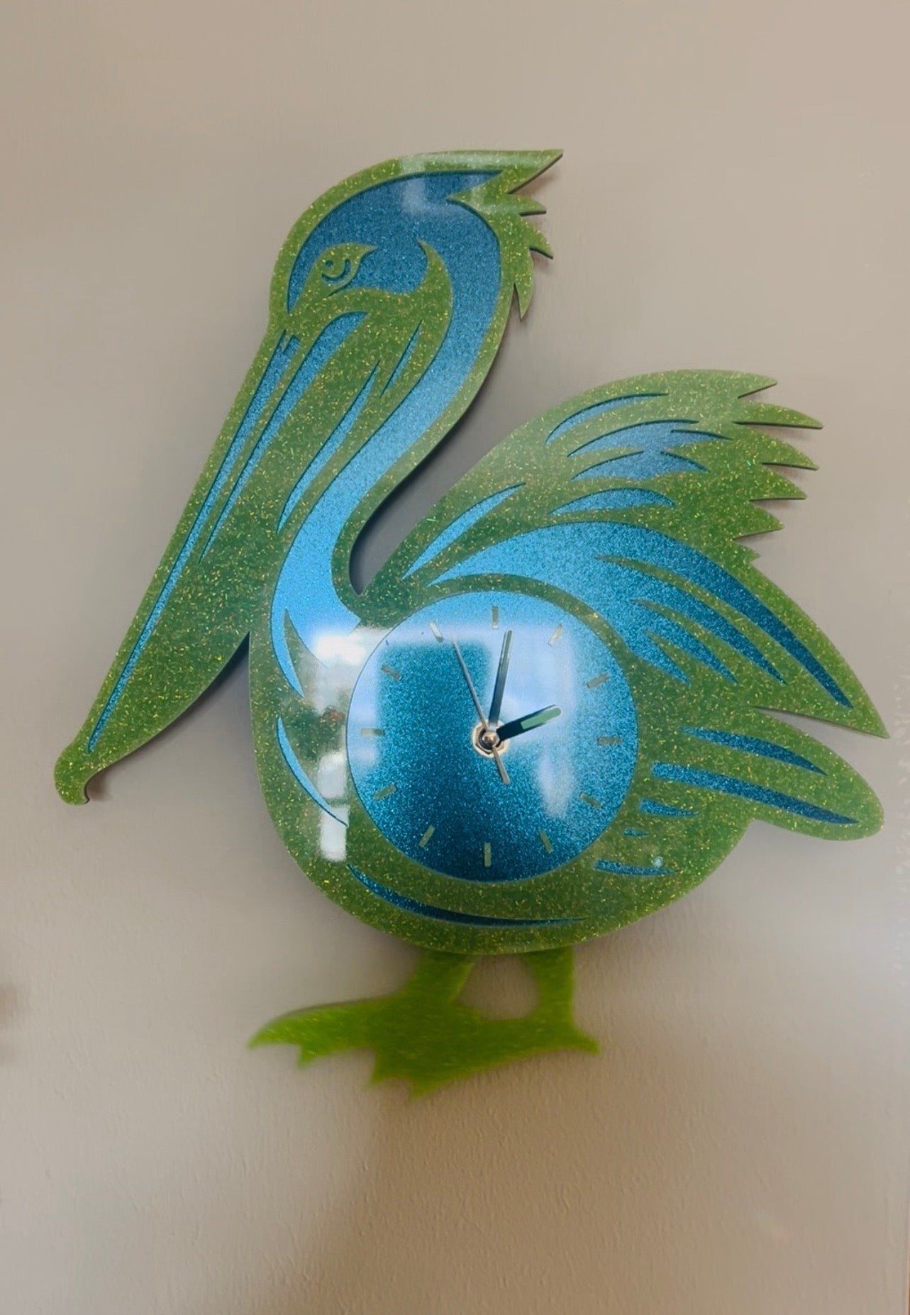 Pelican Glitter Acrylic Clock