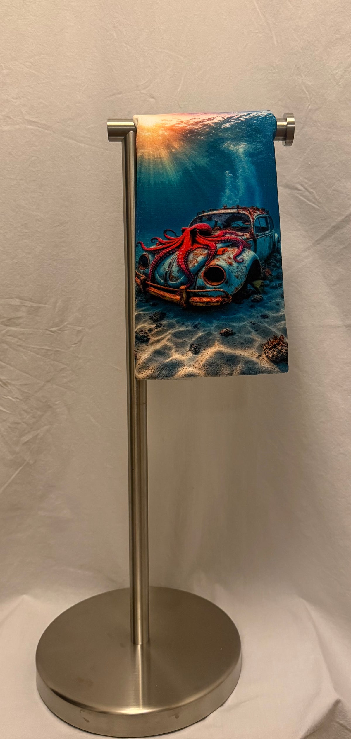 Octopus car Hand towel