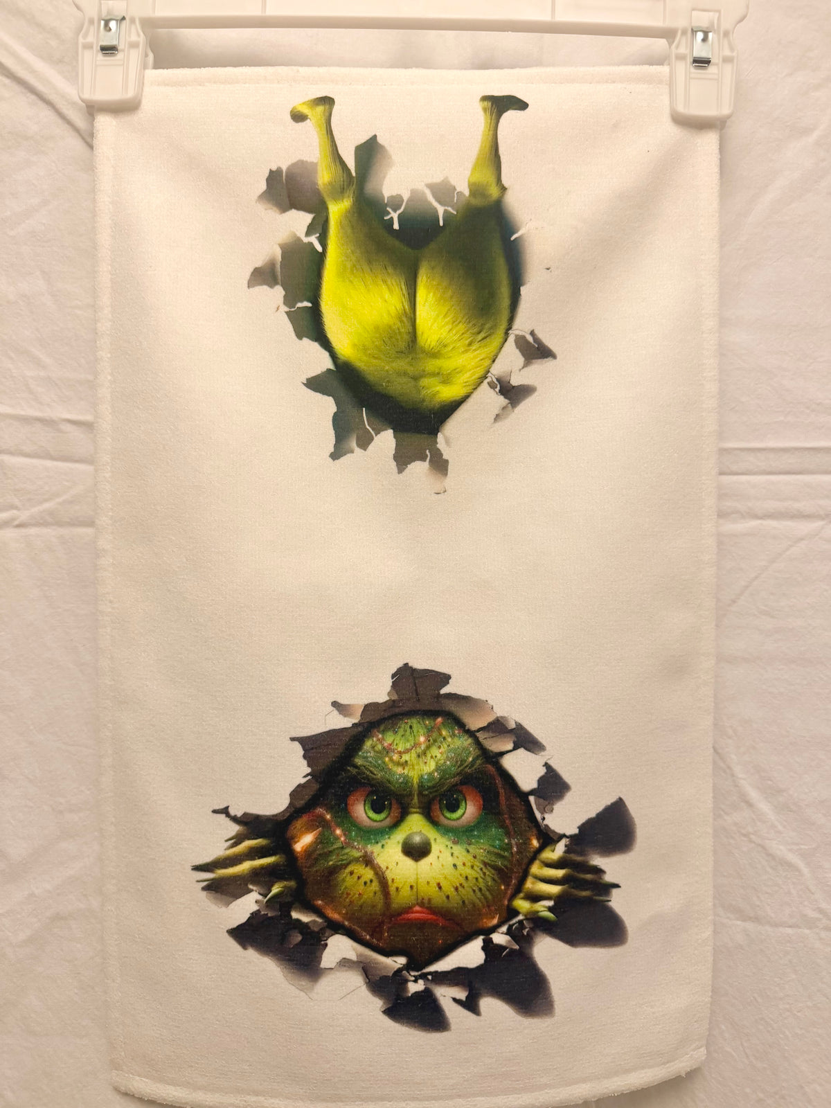 Mr. Green Christmas hand towel