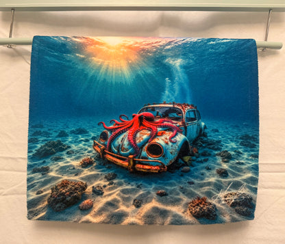 Octopus car Hand towel