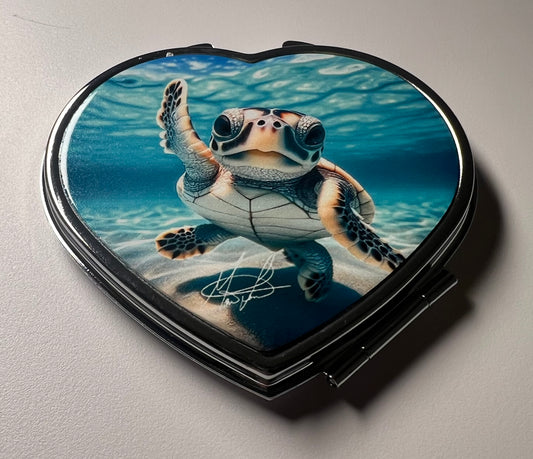 Waving Sea Turtle Compact Mirror