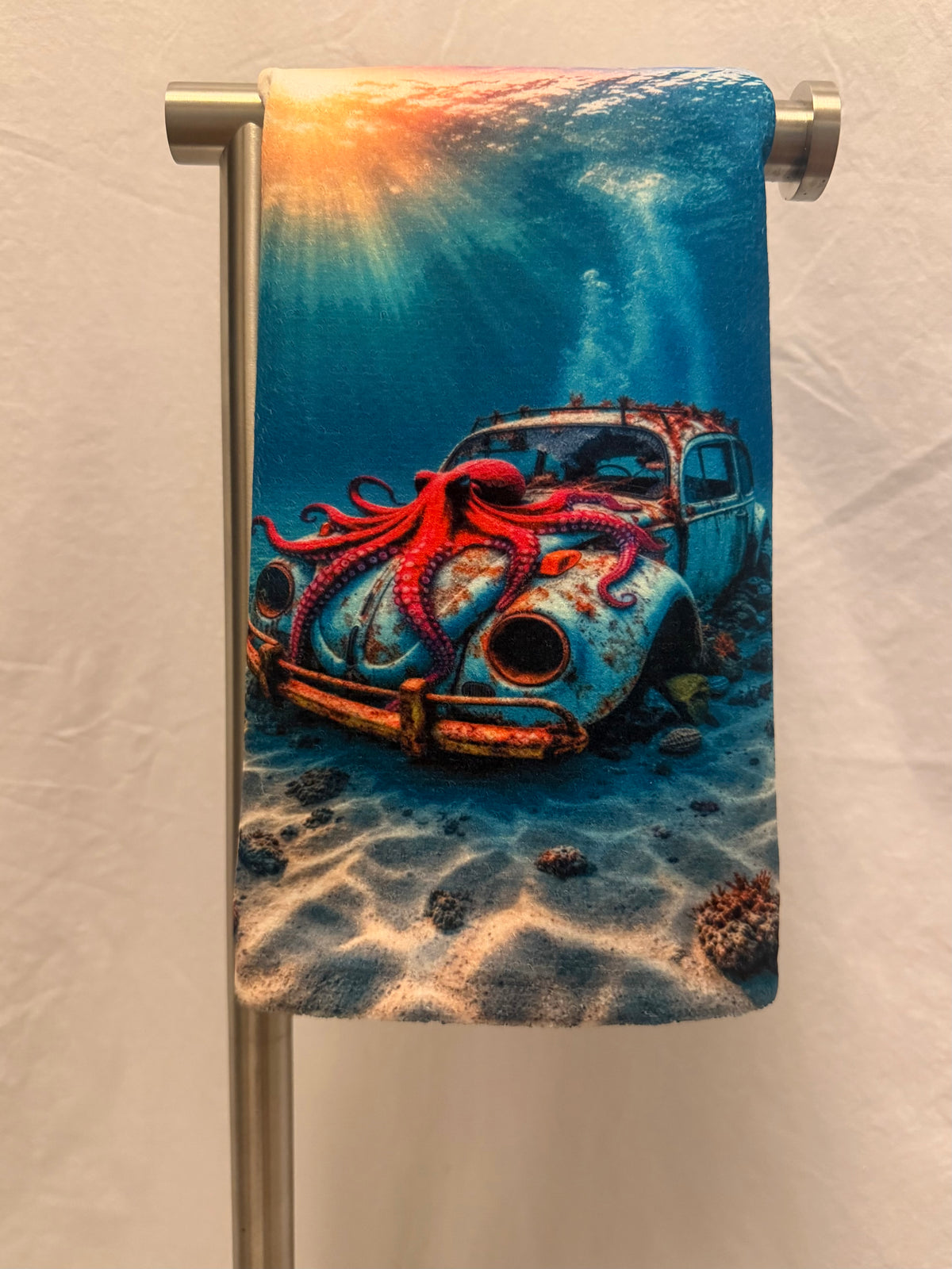 Octopus car Hand towel