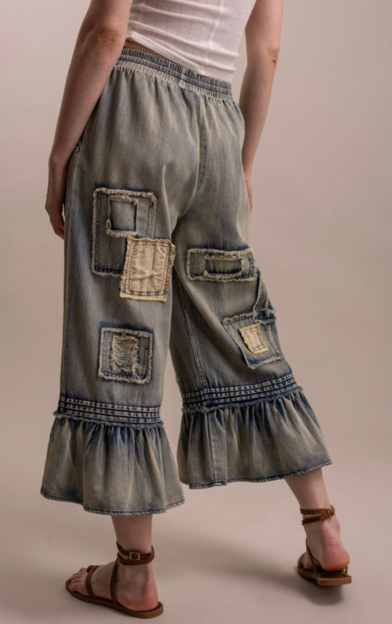 Embroidery Patchwork Ruffle Hem Cropped Pants