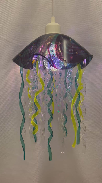 Green Swirl Jellyfish Lamp